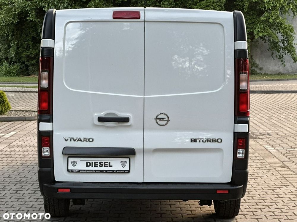 Opel Vivaro - 36