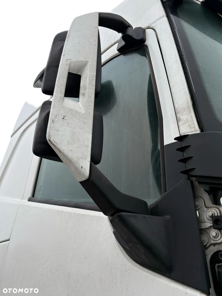 LUSTERKO LUSTRO KOMPLETNE LEWE/PRAWE  VOLVO FH 4 - 4