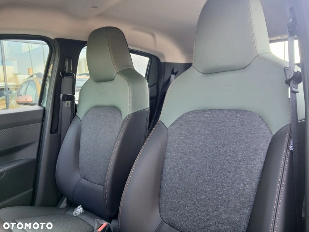 Dacia Spring Electric 24.3kWh 100 Extreme - 12