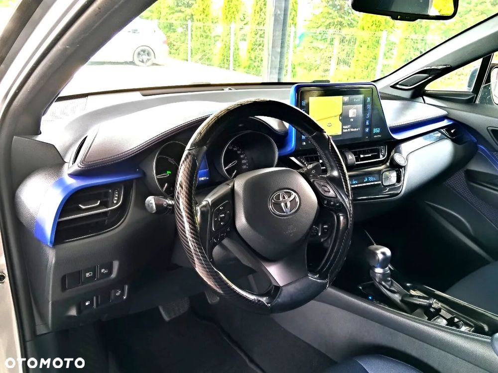 Toyota C-HR - 5