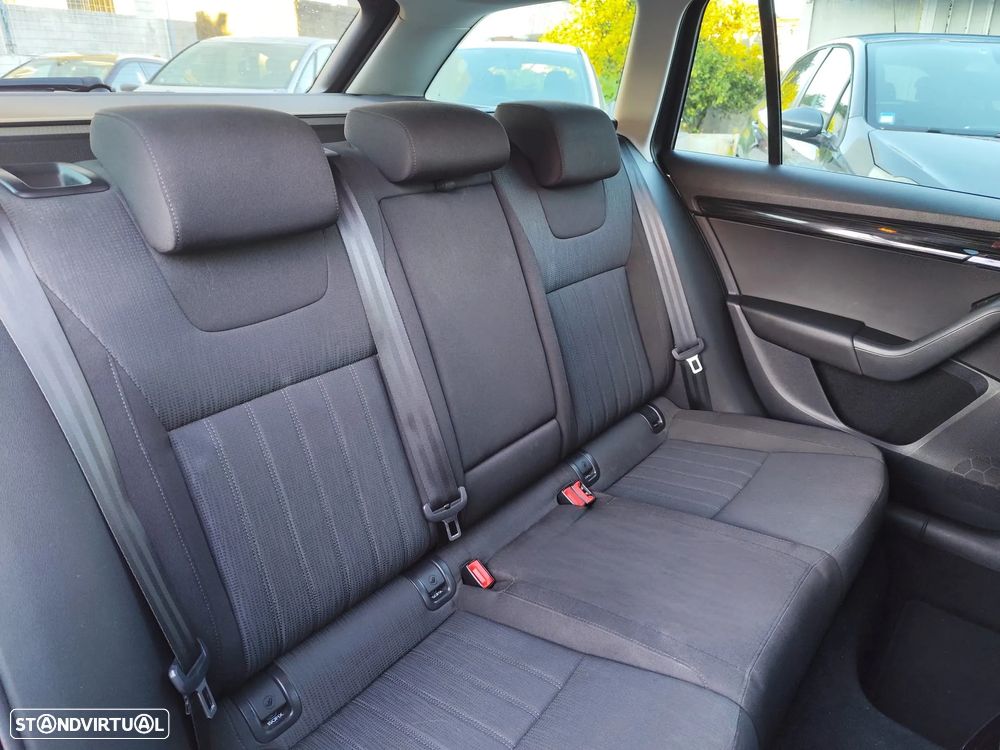 Skoda Octavia Break 1.6 TDi Style - 12