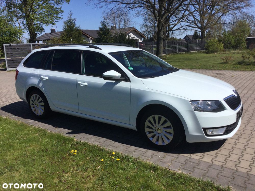 Skoda Octavia 1.6 TDI Style - 4