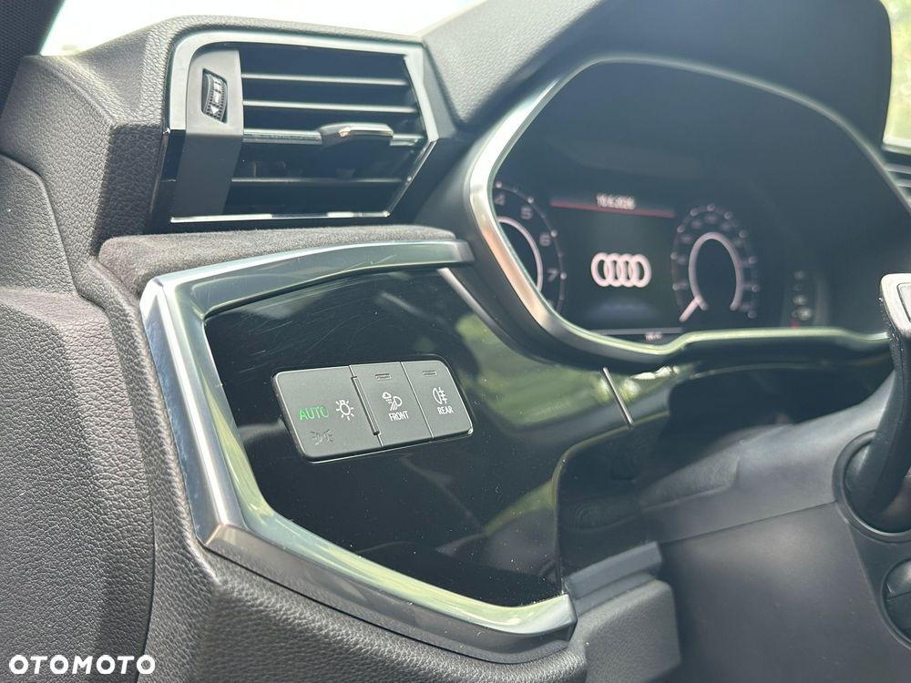 Audi RS Q3 - 9