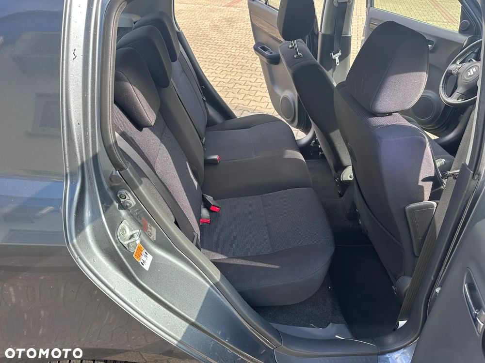 Suzuki Swift 1.3 4x4 Comfort - 21