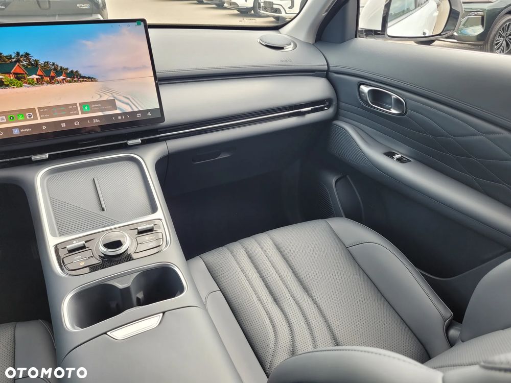 Geely Starray EM-i 1.5 PHEV Pro - 20