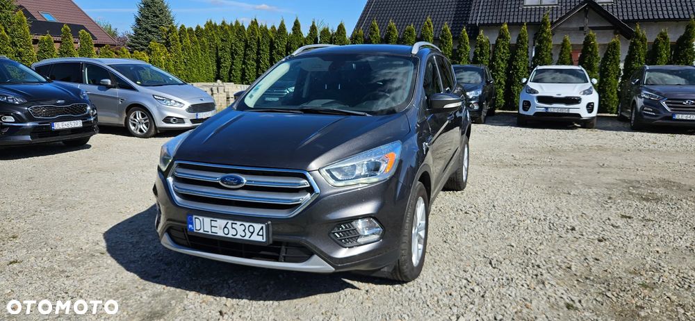 Ford Kuga 2.0 TDCi 2x4 Titanium - 14