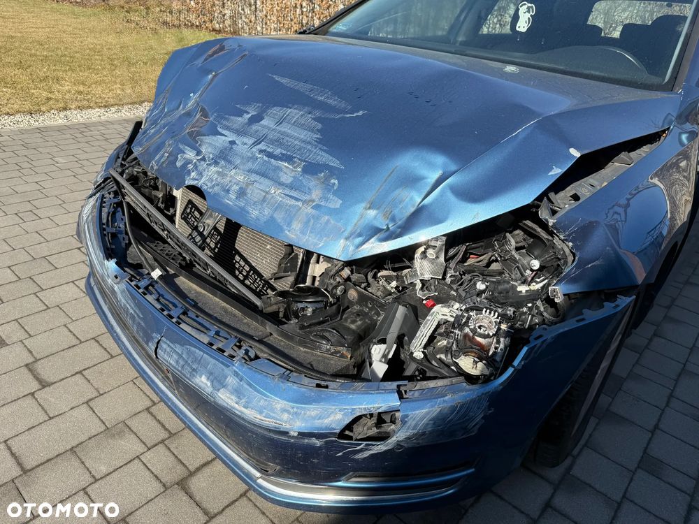 Volkswagen Golf 1.4 TSI BMT Highline DSG - 9