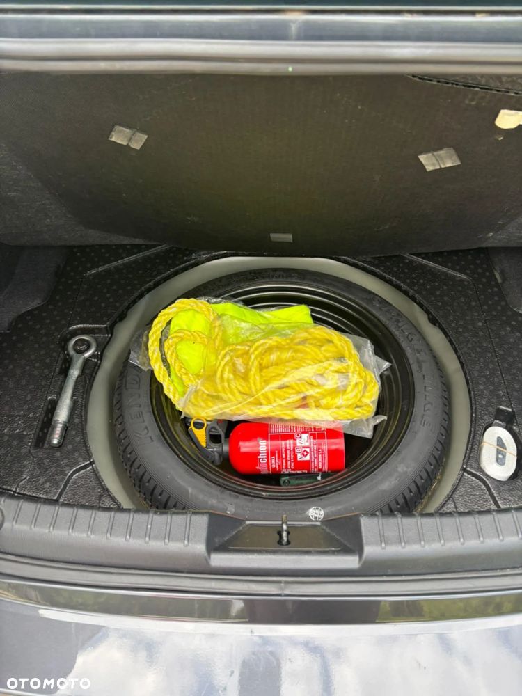 Mazda 3 - 12