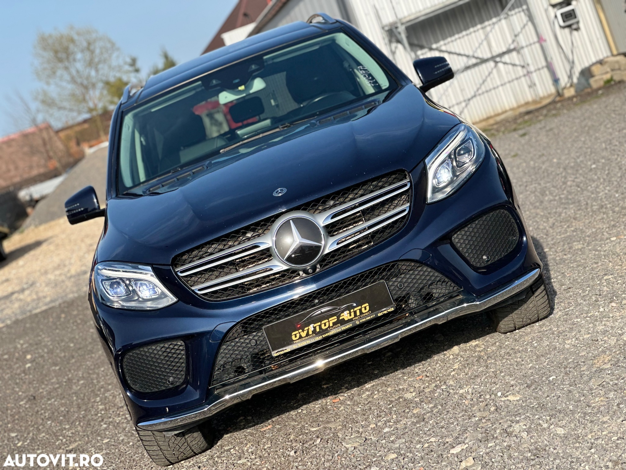 Mercedes-Benz GLE 250 d 4Matic 9G-TRONIC AMG Line - 26