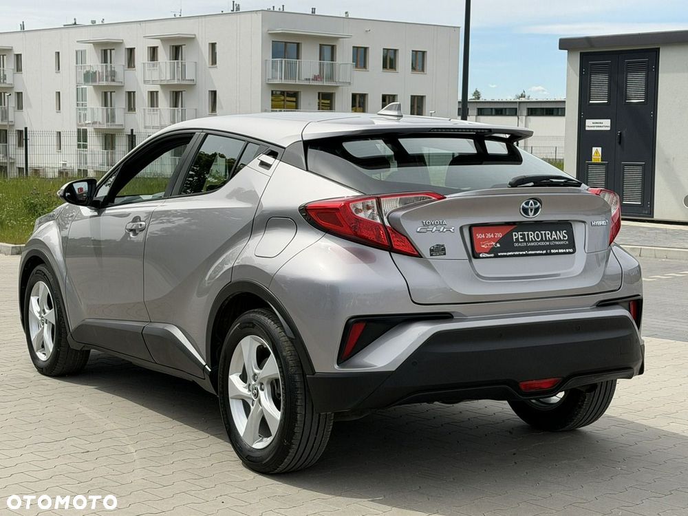 Toyota C-HR - 9