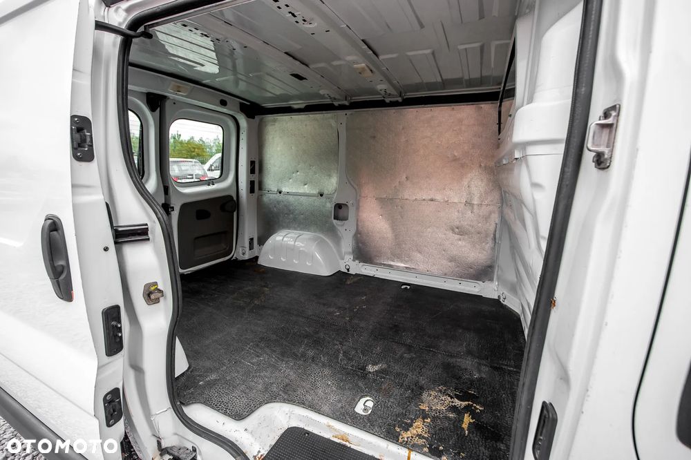 Renault Trafic - 24