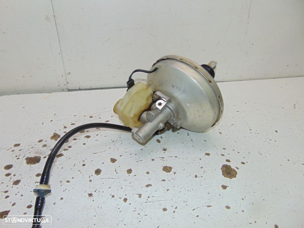 Mercedes w201/190 2.3 servo freio - 1
