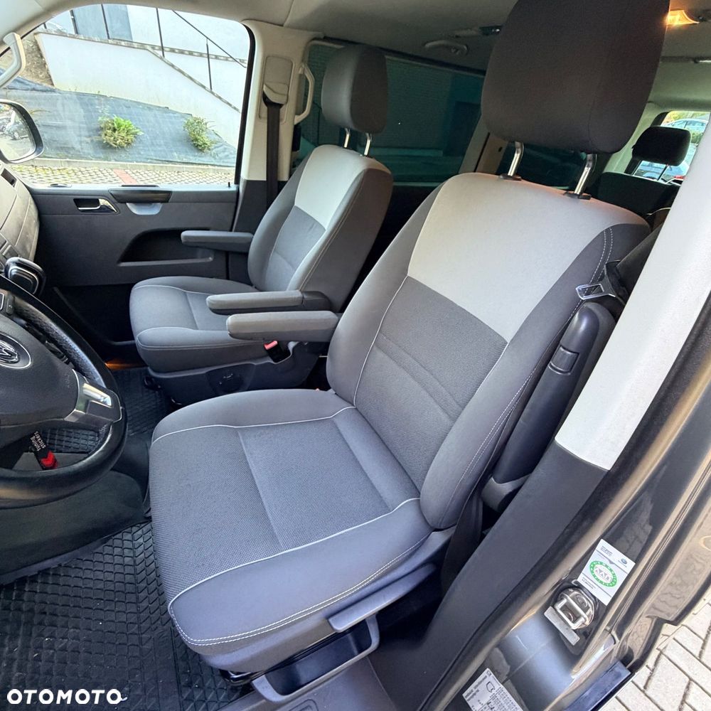Volkswagen Multivan - 7