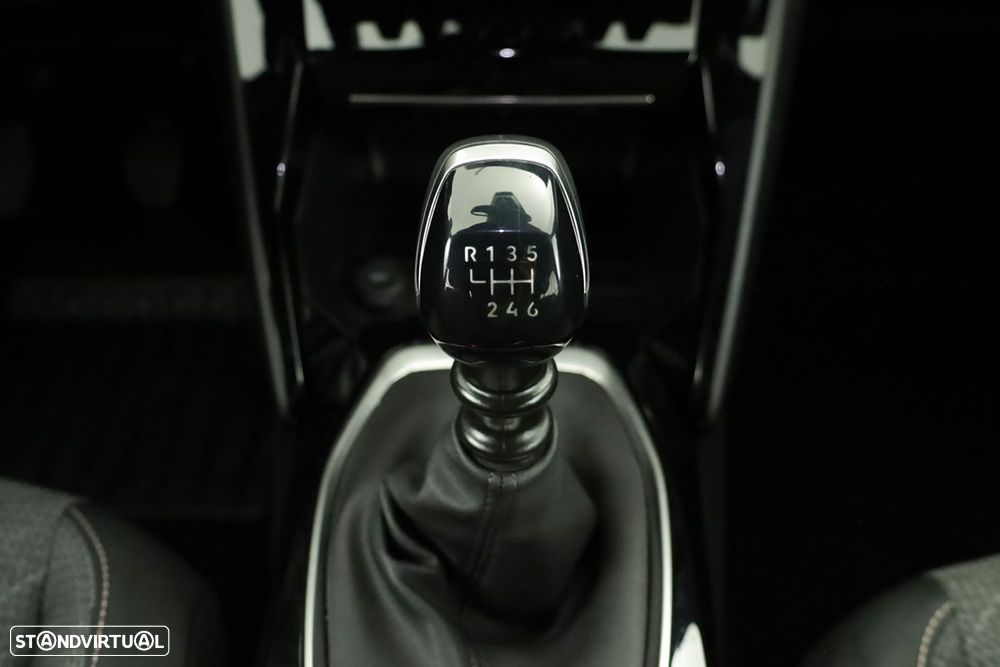 Peugeot 2008 1.2 PureTech Allure - 14