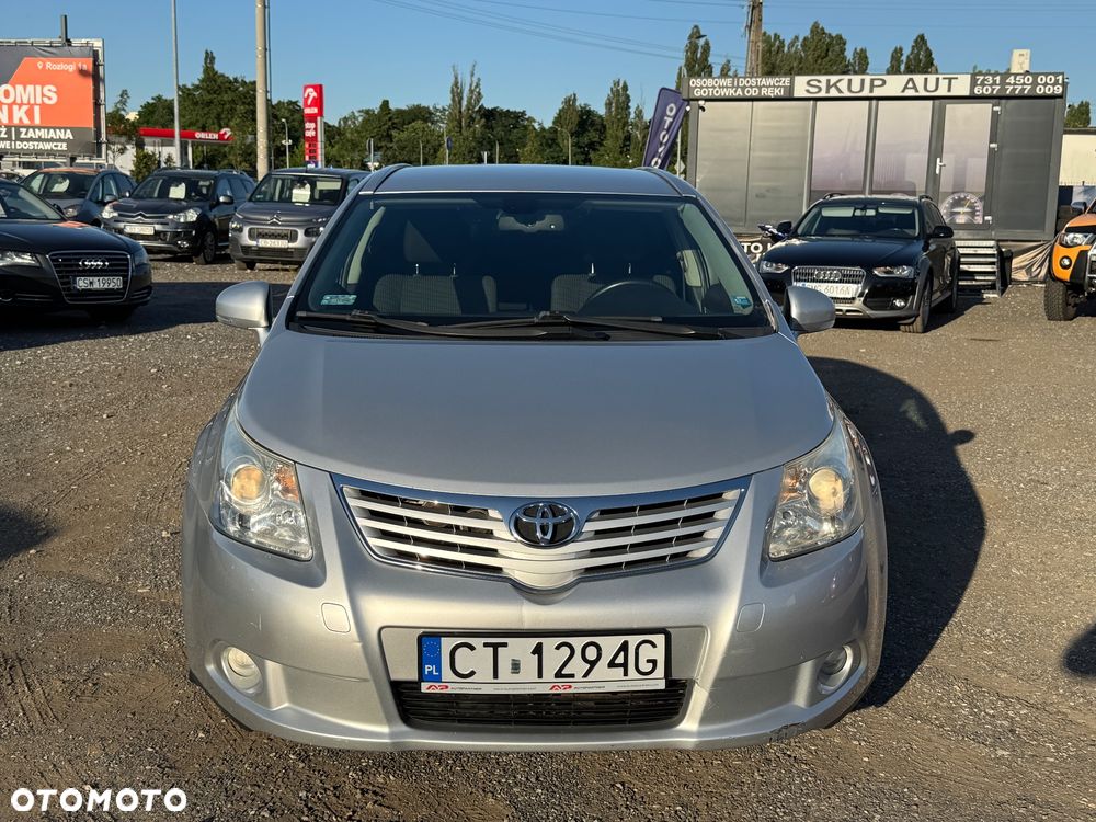 Toyota Avensis 1.8 Luna EU5 - 13