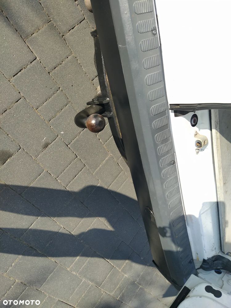 Ford Transit Connect - 9