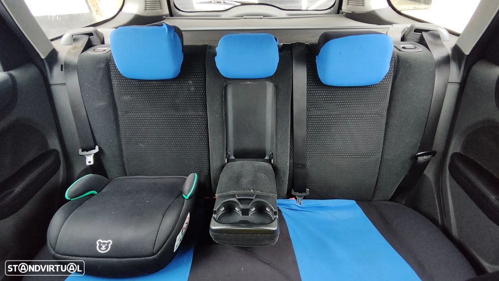 Ford Focus SW 1.6 TDCi Titanium 17 - 2