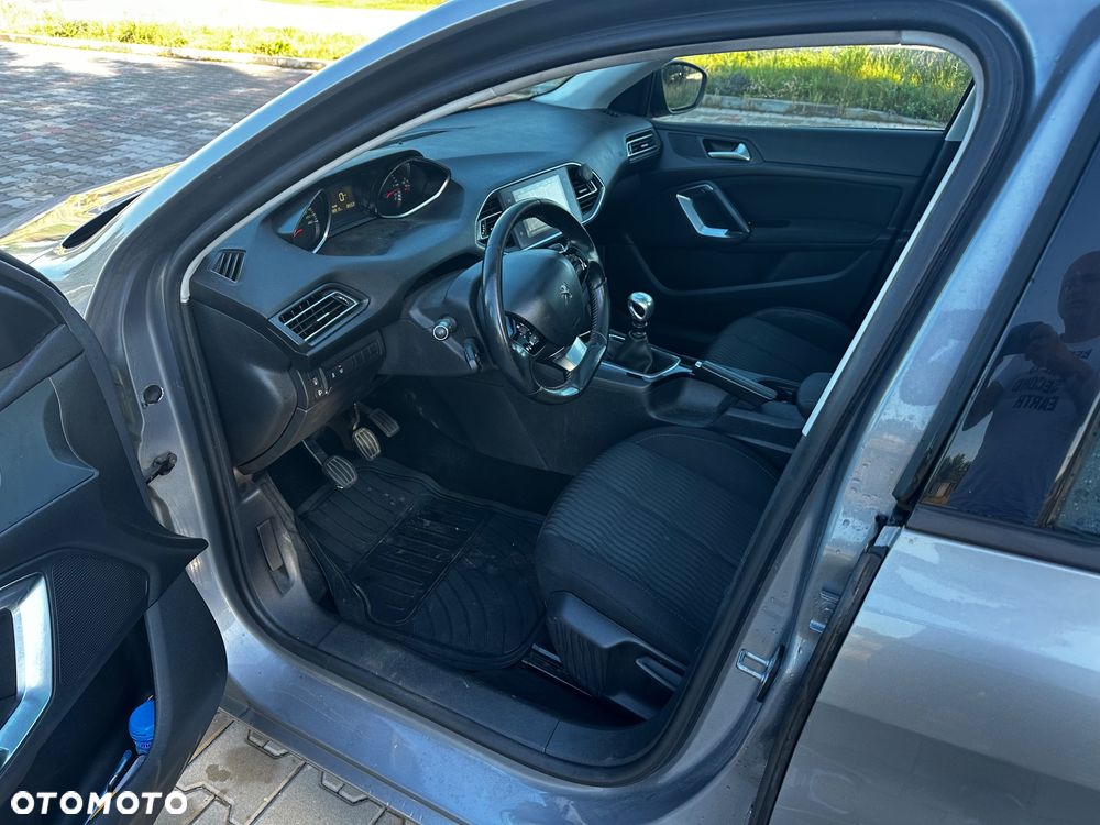 Peugeot 308 e-HDi FAP 115 Stop&Start Style - 13