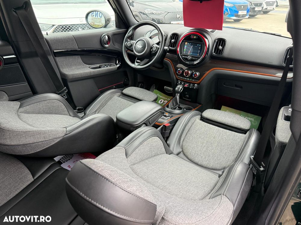Mini Countryman - 8