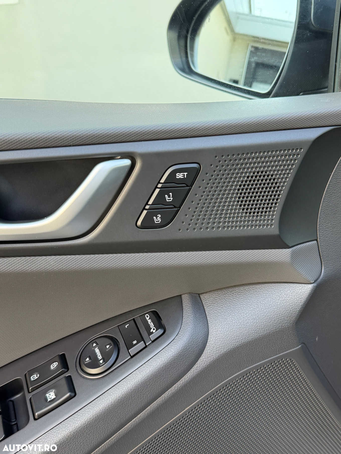 Hyundai IONIQ Plug-In Hybrid 1.6 141CP Exclusive - 13