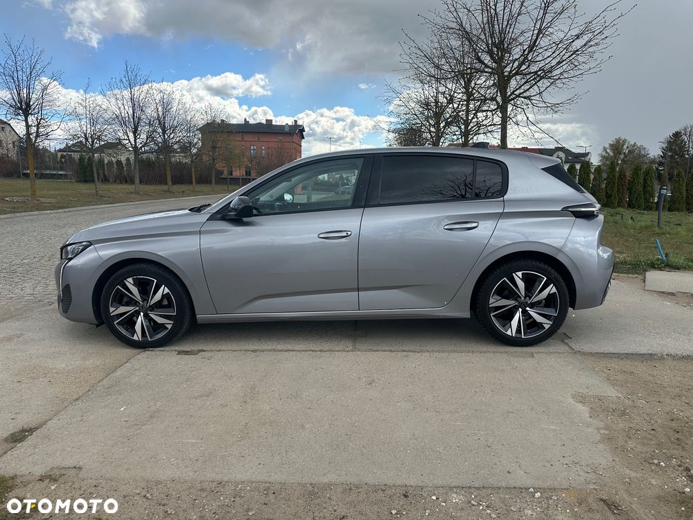 Peugeot 308 BlueHDi 130 EAT8 Allure - 12