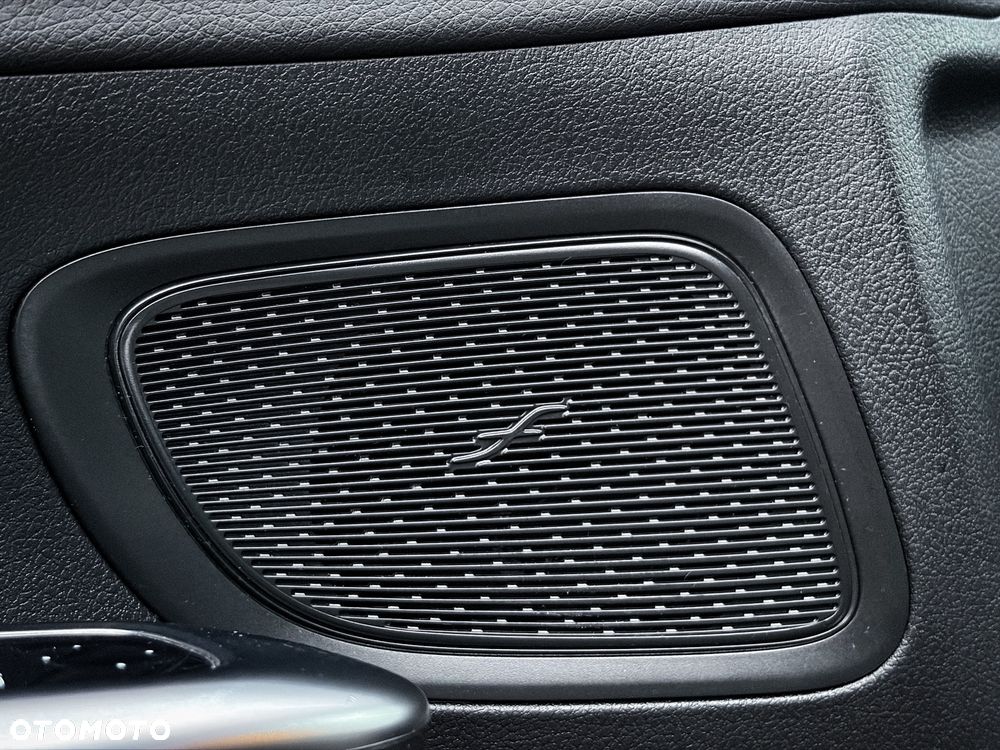 Mercedes-Benz Klasa C 200 d 9G-TRONIC Avantgarde - 33