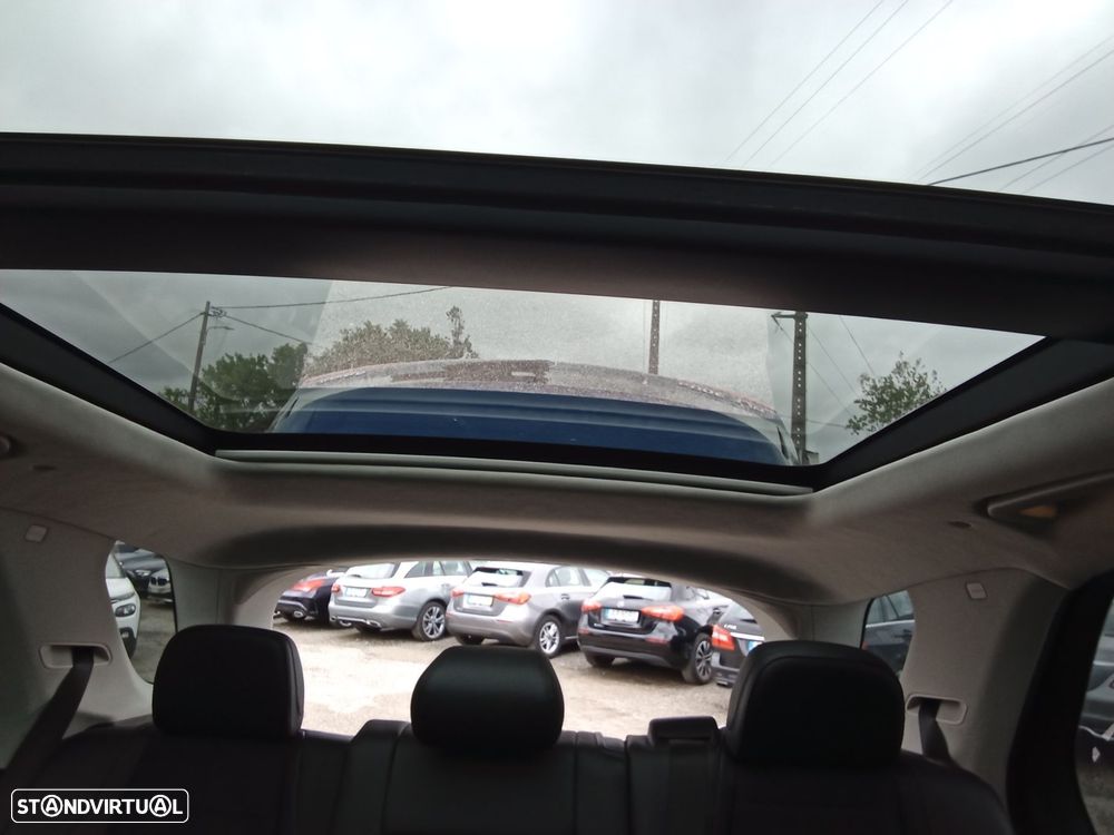 Mercedes-Benz GLE 300 d 4Matic - 36