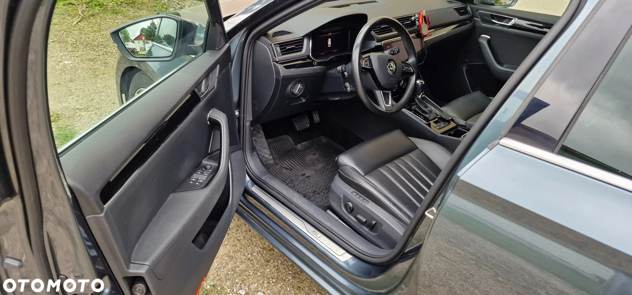 Skoda Superb Combi 2.0 TDI 4x4 DSG L&K - 7