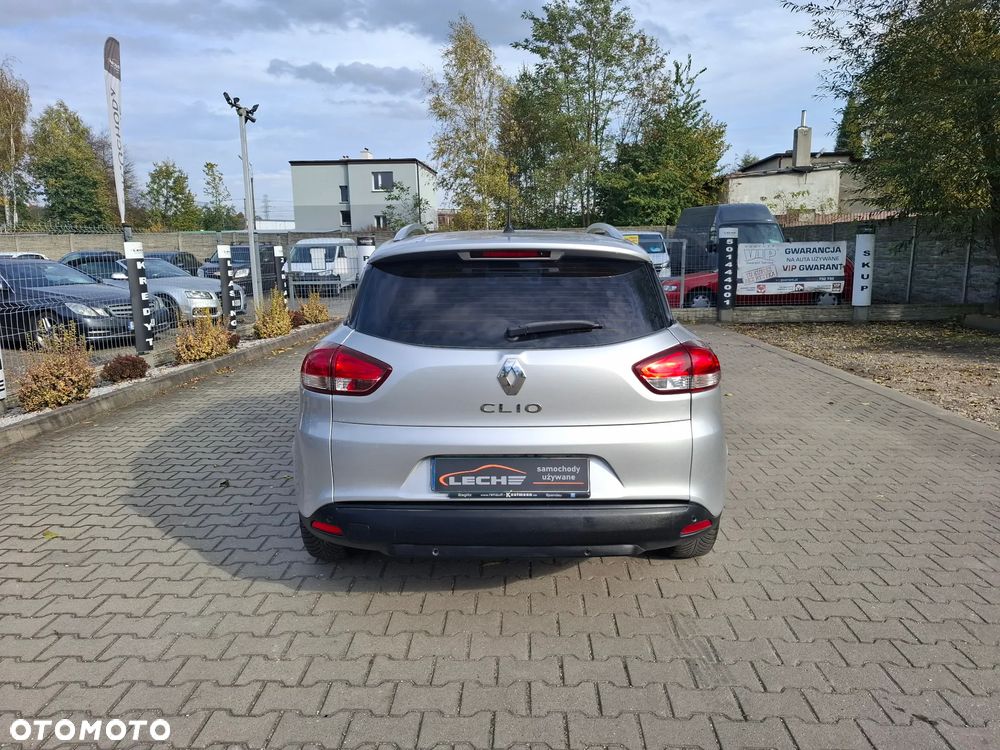 Renault Clio - 19