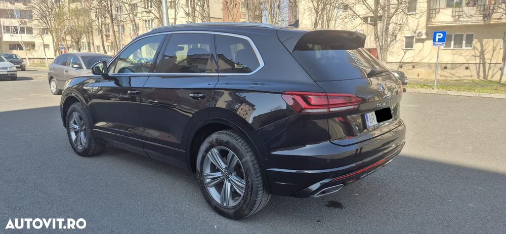 Volkswagen Touareg - 4