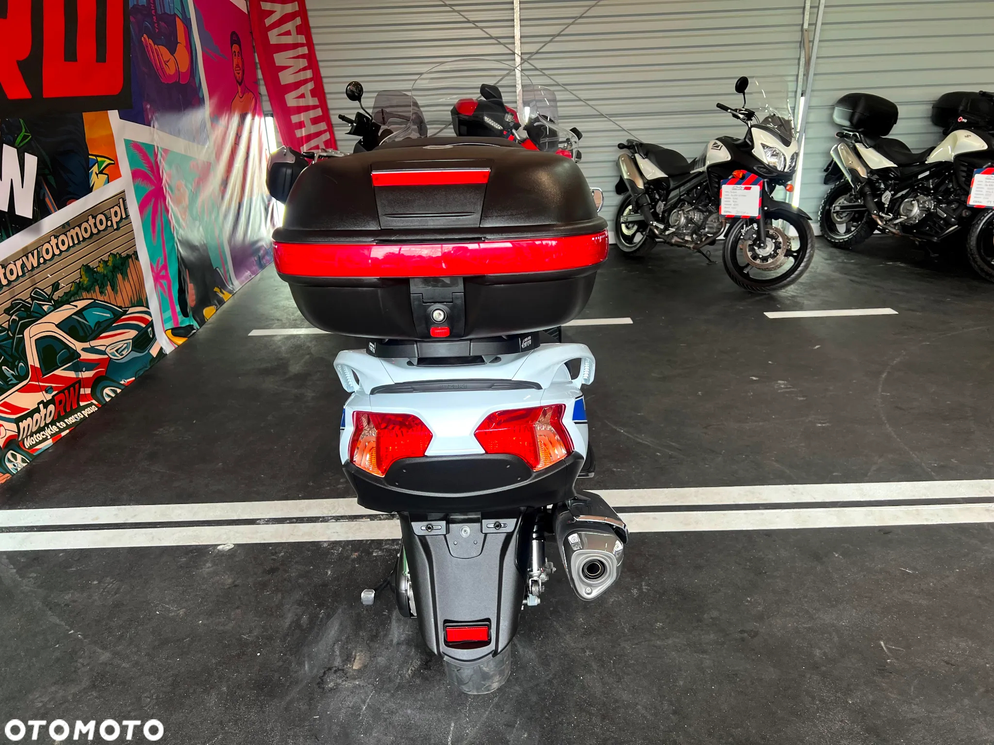 Suzuki Burgman - 18