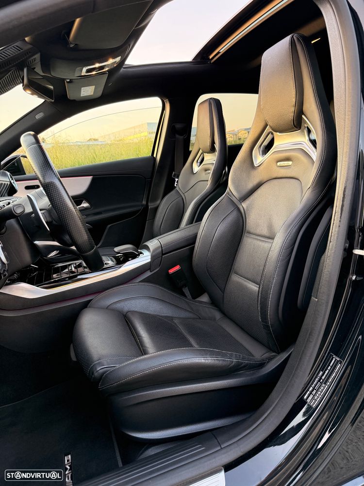 Mercedes-Benz A 45 AMG S 4Matic+ Speedshift DCT 8G Line Premium - 14