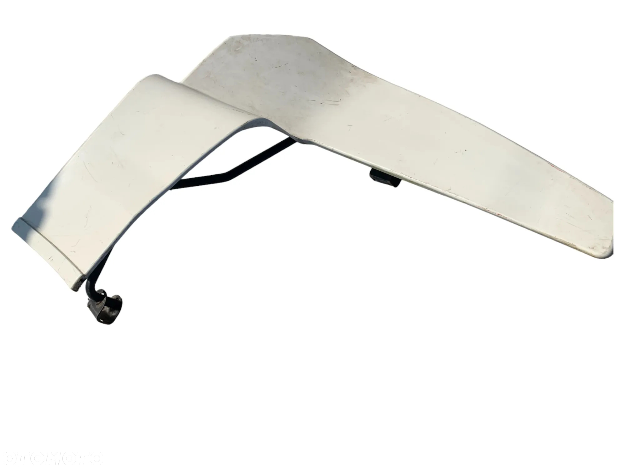 OWIEWKA SPOJLER KOSA PLASTIK LEWA PRAWA MAN TGA TGX 8162910024 - 2