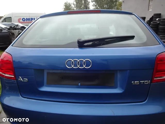 Klapa bagażnika Audi A3 8P 3-drzwi 2010 LX5U - 2