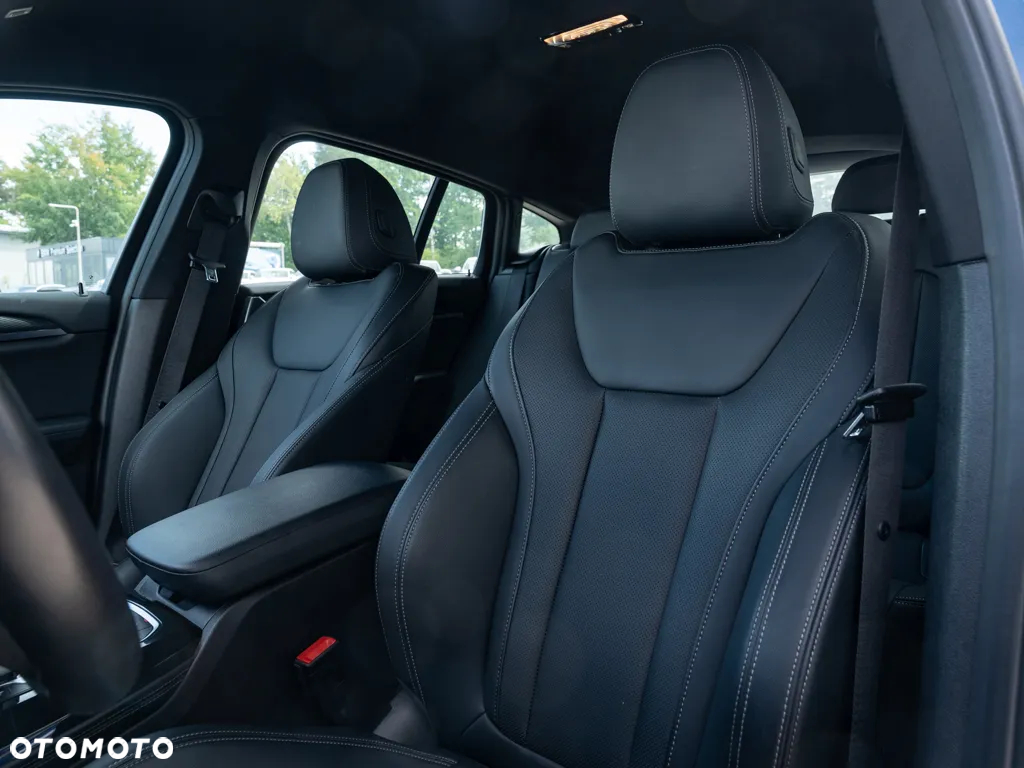 BMW X4 xDrive20i M Sport - 10