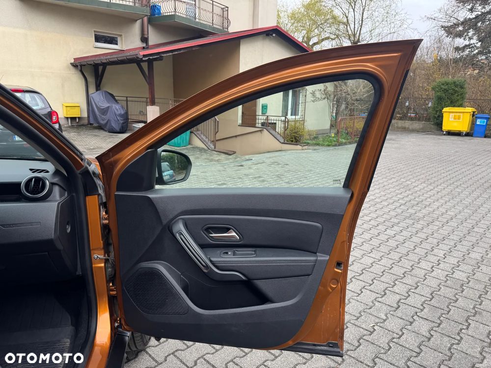 Dacia Duster 1.6 SCe Comfort - 11