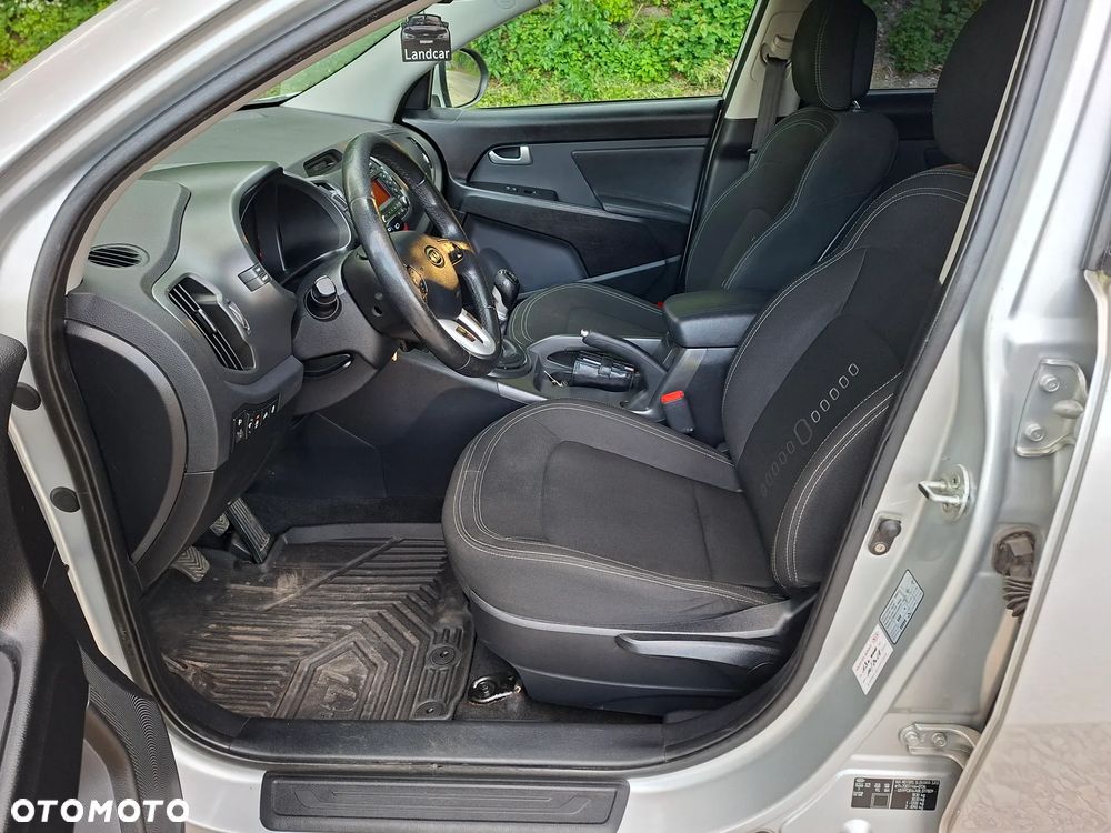 Kia Sportage 1.6 GDI L 2WD - 12
