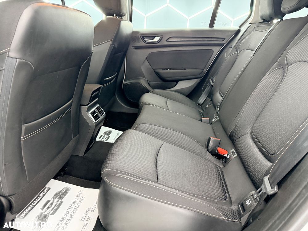 Renault Megane BLUE dCi Limited - 11