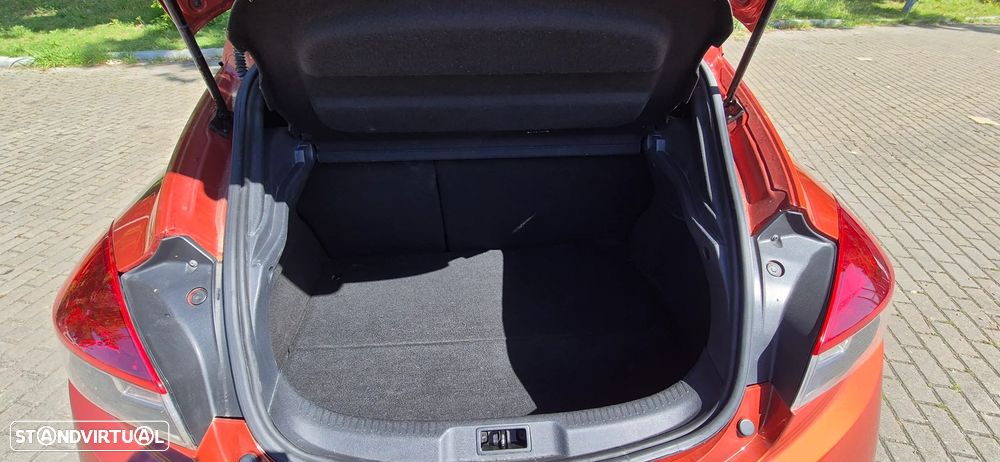 Renault Mégane Coupe dCi 110 FAP Dynamique - 8