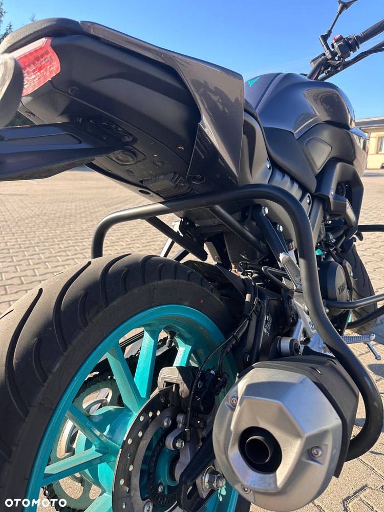 Yamaha MT - 6