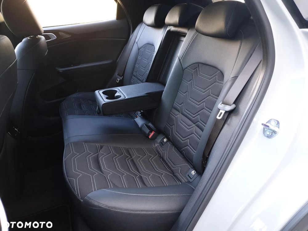 Kia XCeed 1.6 T-GDI Tribute DCT - 11