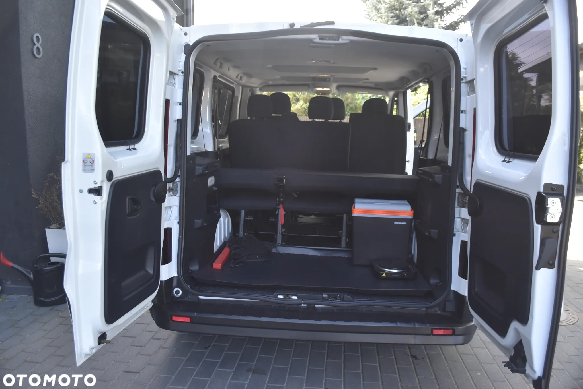 Renault Trafic - 24