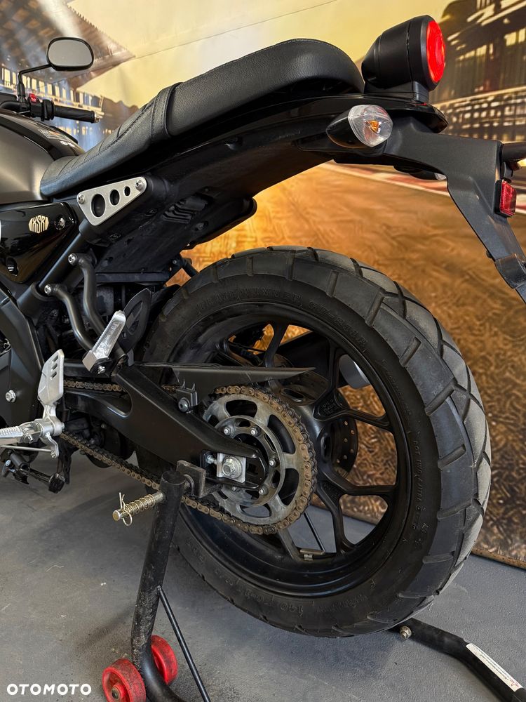 Yamaha XSR - 15