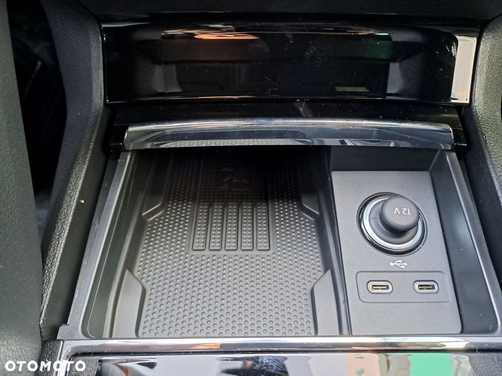 Skoda Karoq 1.5 TSI ACT Sportline DSG - 12