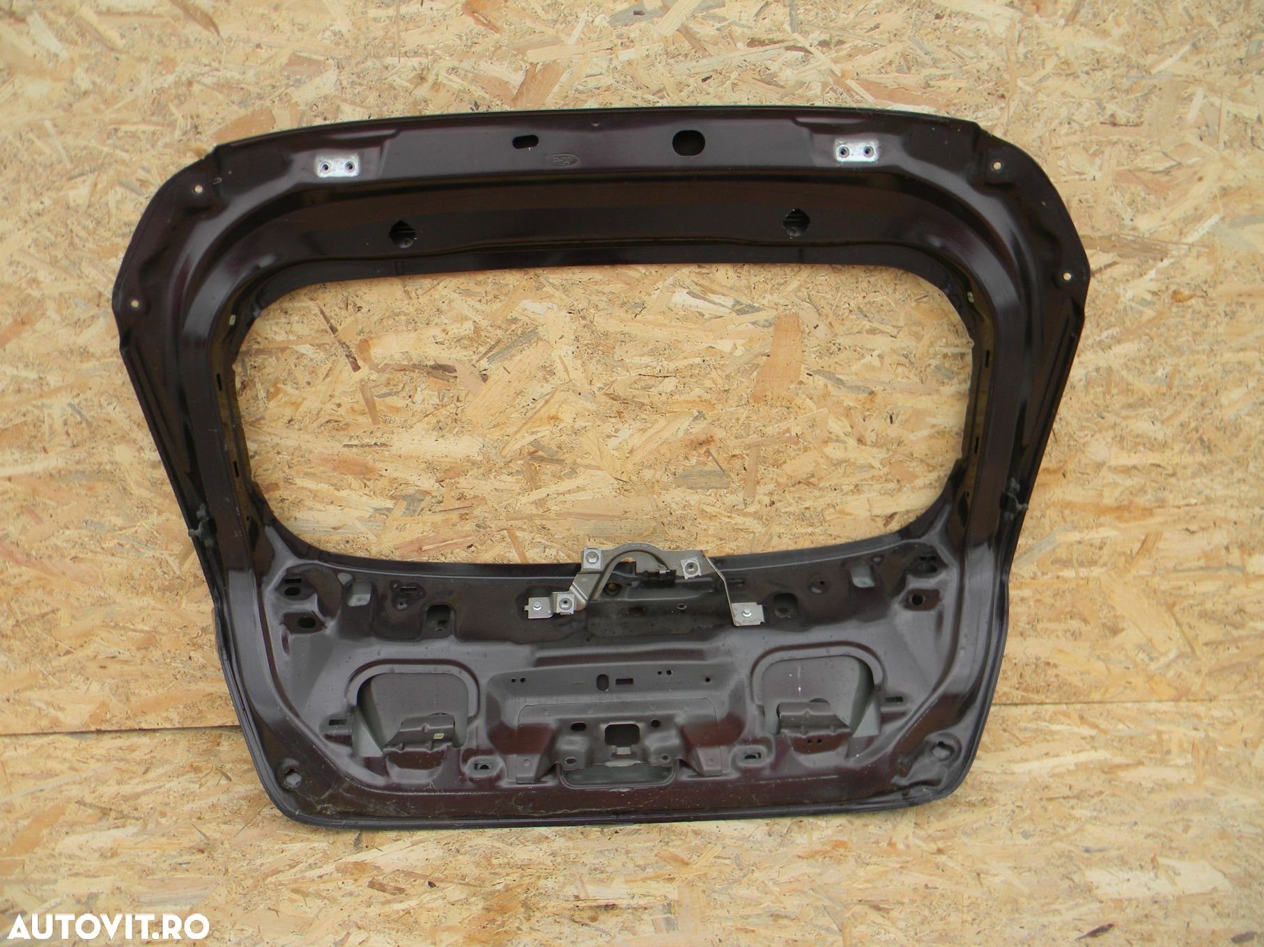 Haion / Capota portbagaj Ford Fiesta, 2009, 2010, 2011, 2012, 2013, 2014, 2015, 2016. - 5