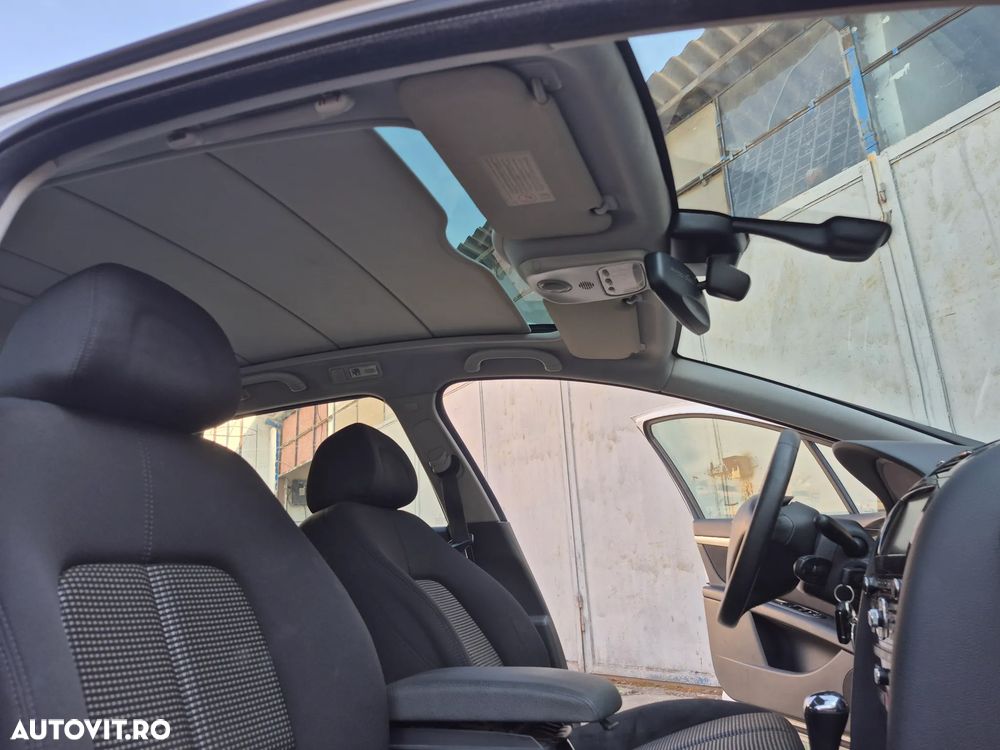 Peugeot 407 HDi 165 Automatik Platinum - 38