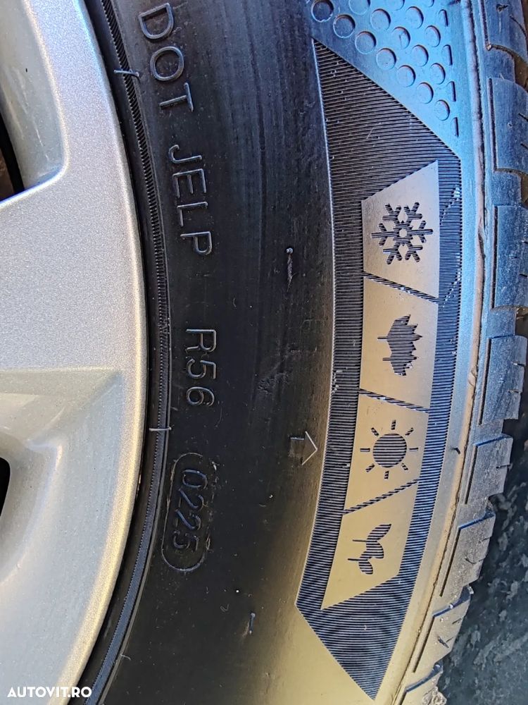 Ford Kuga 2.0 TDCi Titanium - 25