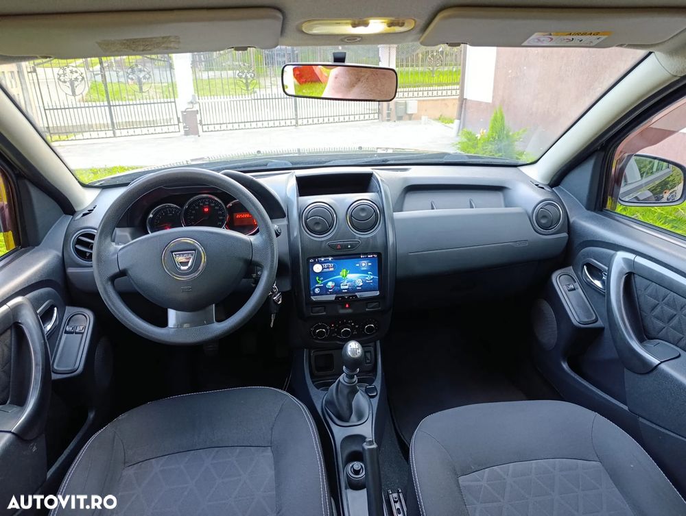 Dacia Duster 1.5 dCi 4x2 Laureate - 8