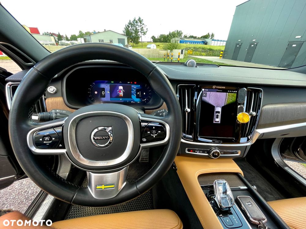 Volvo V90 B5 D AWD Ultimate Dark - 25