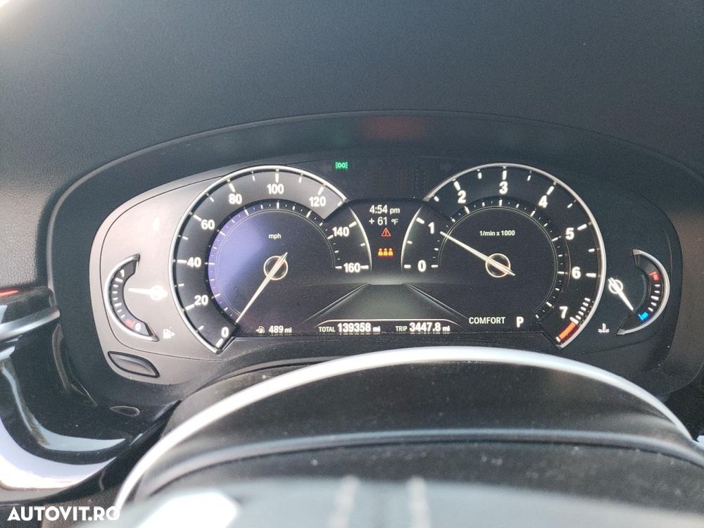 BMW Seria 5 530i xDrive Aut. - 9